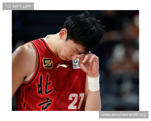 周琦成功完成角膜缝合手术 一周后拆线复出时间尚未确定