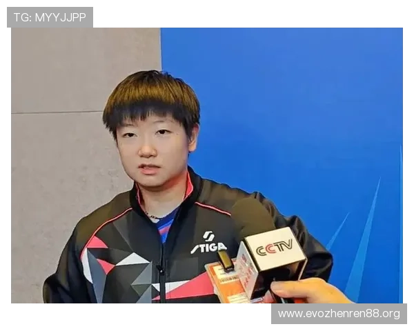 孙颖莎赛后一人撑起采访现场队友集体开溜却笑点拉满成为全场焦点